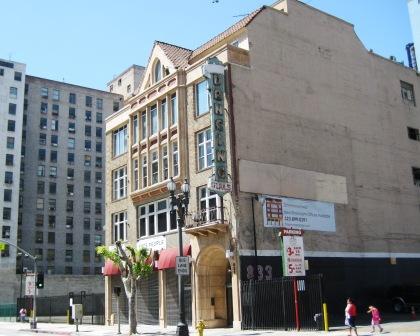 Street-level photograph of the former City Club Building at 833 South Spring Street